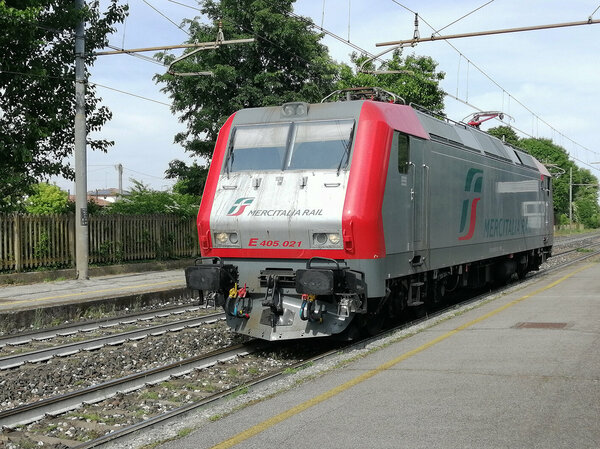 E405 021 Mercitalia Rail